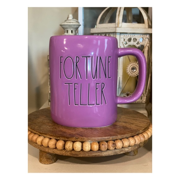 Rae Dunn Fortune ๐ฎ Teller Mug